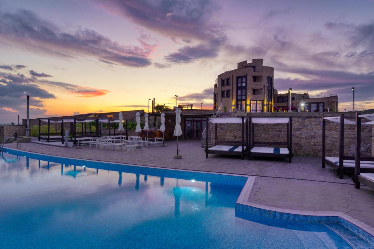 Hotel Soli Invicto Elenovo  Kültér fotó