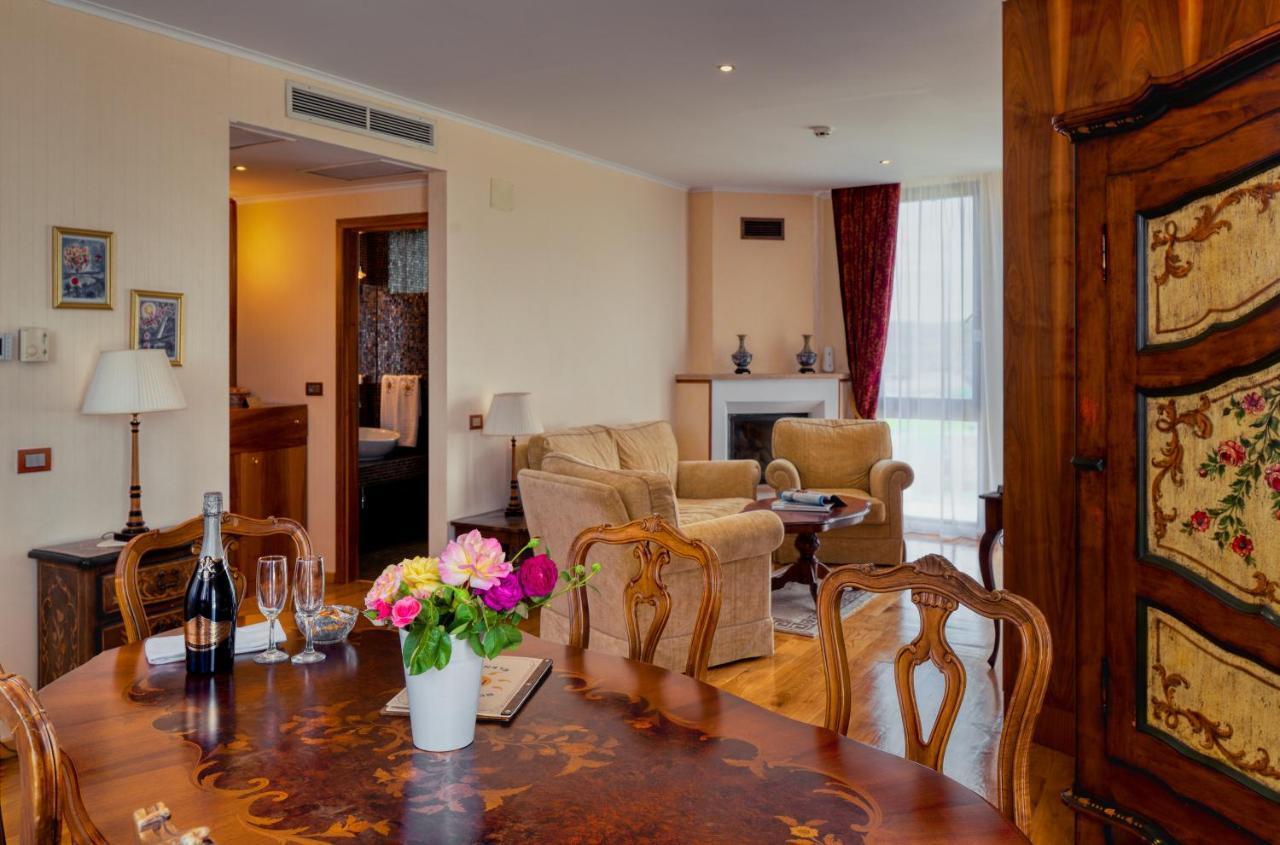 Hotel Soli Invicto Elenovo  Kültér fotó