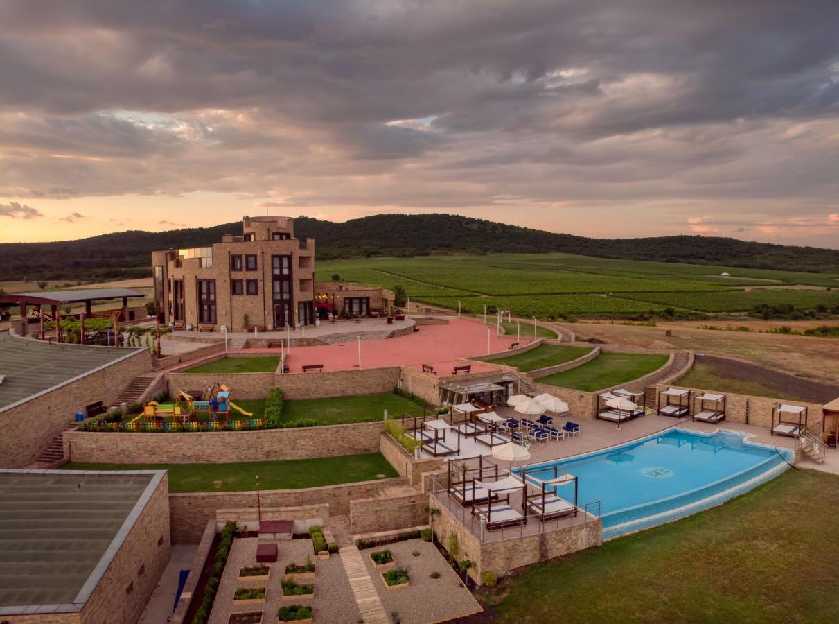 Hotel Soli Invicto Elenovo  Kültér fotó